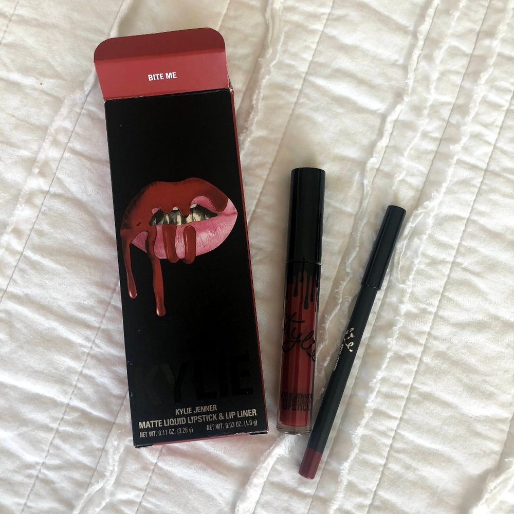 Kylie Matte Lip Kit - Bite Me